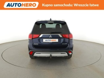 Mitsubishi Outlander III SUV Facelifting 2017 2.0 150KM 2019 Mitsubishi Outlander Diamant Edition+ Klimatronik, zdjęcie 5