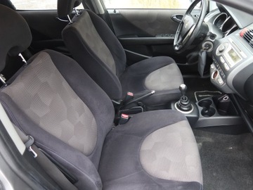 Honda Jazz II 1.4 83KM 2005 Honda Jazz 1.4 i-DSI, HAK, Klima, Klimatronic,ALU, zdjęcie 8