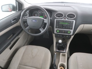 Ford Focus II Hatchback 5d 1.6 Duratec Ti-VCT 115KM 2006 Ford Focus 1.6 i, GAZ, Klima, Klimatronic, zdjęcie 6