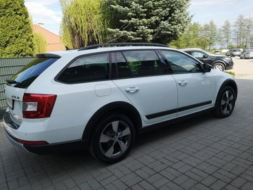 Skoda Octavia III Scout 2.0 TDI 150KM 2016 Škoda Octavia Skoda Octavia 2,0 TDI 150KM Klimatr, zdjęcie 4