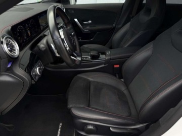 Mercedes CLA C118/X118 2022 Mercedes-Benz CLA CLA200 163 KM 7G-DCT AMG Full LED Ambient El. klapa Gwar, zdjęcie 14