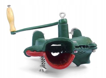 МАШИНА ДЛЯ ЛУШЕНИЯ КУКУРУЗНЫХ ПОЧАТКОВ