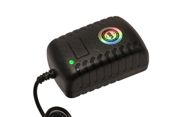 БЛОК ПИТАНИЯ СЕТЕВОГО ЗАРЯДНОГО УСТРОЙСТВА 18,0В 1А (5,5х2,1)