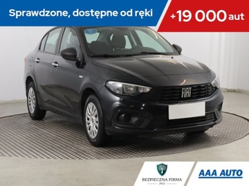 Fiat Tipo II Sedan Facelifting 1.4 Fire 95KM 2021 Fiat Tipo 1.4 16V, Salon Polska, 1. Właściciel