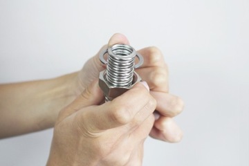 Ключ DN32 1 1/2 для подсоединения гофрированной трубы Flexo из нержавеющей стали.