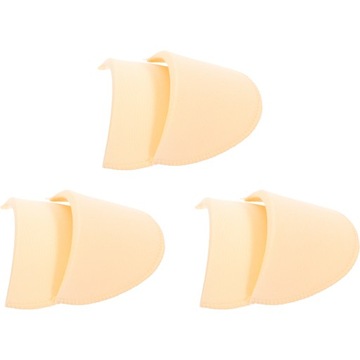 Подплечники костюма из швейного поролона.