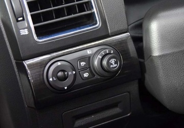 Chevrolet Captiva II SUV Facelifting 2.0 D 163KM 2013 Chevrolet Captiva PL Salon_7 osobowy 2.0 Diesel 163KM, zdjęcie 15