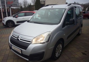 Citroen Berlingo II Van Facelifting 2015 1.6 VTi 98KM 2016 Citroen Berlingo Citroen Berlingo II Salon PL 1.6 Benzyna 98KM, zdjęcie 1