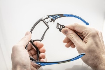 ЗАЩИТНЫЕ ОЧКИ, ПРОЗРАЧНЫЕ, НЕ ЗАТЕВАЮЩИЕСЯ, С ПРОТИВ РАСПЫЛЕНИЯ Högert