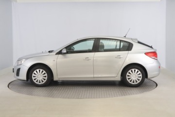 Chevrolet Cruze Hatchback 5d 1.6 16V DOHC 124KM 2012 Chevrolet Cruze 1.6 i 16V, Salon Polska, zdjęcie 2
