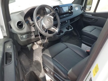 Mercedes Sprinter IV (W907/W910) 2024 Mercedes-Benz Sprinter eSprinter Delivery Van 2024 Elektryczny 134KM, zdjęcie 8