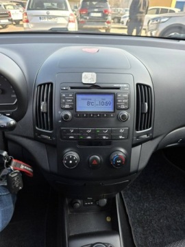 Hyundai i30 I Hatchback 1.4 109KM 2009 Hyundai i30 1.4 Benzyna 108 KM, Dwa klucze, Dwa, zdjęcie 11