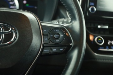 Toyota Corolla XII Hatchback 1.8 Hybrid 122KM 2020 Toyota Corolla 1.8 Hybrid, Salon Polska, zdjęcie 12