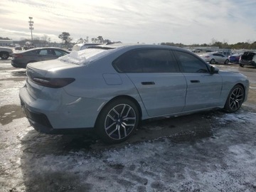 BMW Seria 7 G70 2023 BMW Seria 7 760xi 2023 4.4l 4.4 Benzyna 536KM, zdjęcie 3