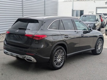 Mercedes GLC C254/X254 Coupe 2.0 200 204KM 2025 MERCEDES-BENZ GLC 200 4-Matic Avantgarde 2.0 (204KM) 2025, zdjęcie 3