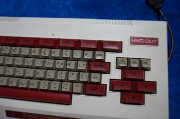 Клавиатура NINTENDO СЕМЕЙНЫЙ КОМПЬЮТЕР HVC-007