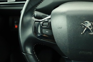 Peugeot 308 II SW Facelifting 1.2 PureTech 110KM 2019 Peugeot 308 1.2 PureTech, Klima, Tempomat, zdjęcie 13