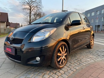 Toyota Yaris III Hatchback 5d 1.4 D-4D DPF 90KM 2011 Toyota Yaris II 1.4 D4D 90 KM NAVI KAMERA, zdjęcie 10