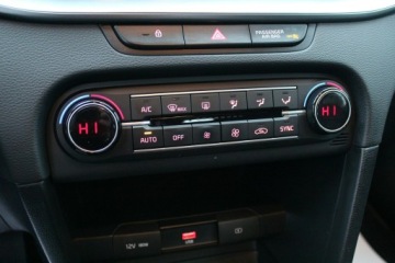 Kia Ceed III Kombi Facelifting 1.5 T-GDI 160KM 2022 Kia Cee’d 1.5 T-GDi 160KM Face Lifting Salon PL Zamiana Finansowanie FV 23%, zdjęcie 19