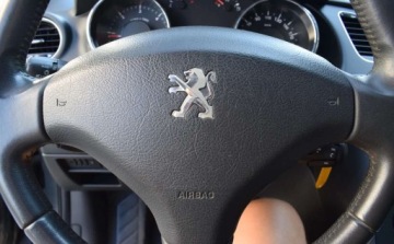 Peugeot 3008 I Crossover 1.6 HDi FAP 115KM 2014 Peugeot 3008 3008 LIFT 2014r 1.6 e-HDI Nawigacja, Alusy, Parki 1.6 Diesel, zdjęcie 15