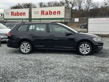 Volkswagen Golf VII Variant Facelifting 1.6 TDI-CR DPF BMT 115KM 2018 Volkswagen Golf Variant 1.6 TDI DSG Comfortline, zdjęcie 4