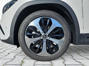 Mercedes GLA II Off-roader 1.3 180 136KM 2023 Mercedes-Benz GLA Mercedes-Benz GLA 180 1.3 Benzyna 136KM, zdjęcie 8