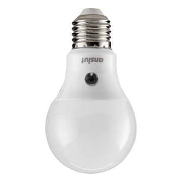 Żarówka LED z czujnikiem zmierzchu E27 4,9W 470lm