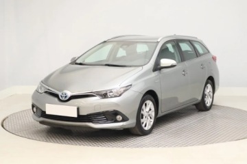 Toyota Auris II Touring Sports Facelifting 1.8 Hybrid 136KM 2018 Toyota Auris Hybrid, Automat, Navi, Klima, zdjęcie 1