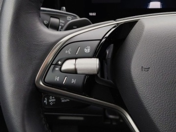 Skoda Kodiaq II SUV 2.0 TDI SCR 193KM 2024 Skoda Kodiaq 2.0TDI 193KM 4x4 Selection SerwisASO Acc Virtual Hak Matrix F, zdjęcie 19