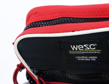 WeSC Сумка через плечо ЧЕРНАЯ 21x17x5