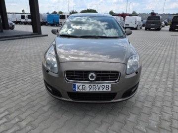 Fiat Croma II 1.8 16v 140KM 2008 FIAT CROMA 1.8 Benzyna 140 KM, zdjęcie 2