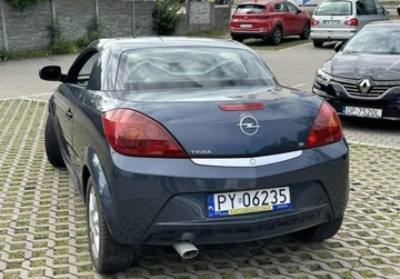 Opel Tigra II 1.8 16V ECOTEC 125KM 2006 Opel Tigra 1.8 Benzyna 2006r 1.8 Benzyna 125KM, zdjęcie 5