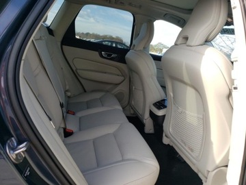 Volvo XC60 II 2022 Volvo XC 60 B5 Inscription 2022 2.0l 2.0 Benzyna 247KM, zdjęcie 11