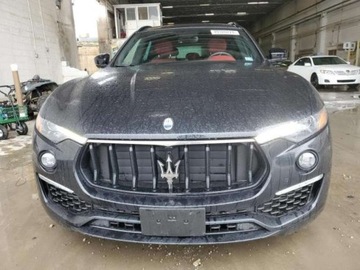 Maserati Levante 2022 Maserati Levante Base, 2022r., 4x4, 3.0L, zdjęcie 4