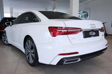 Audi A6 C8 Limousine 3.0 55 TFSI 340KM 2019 Audi A6 Limousine 3.0 Benzyna 340KM, zdjęcie 14