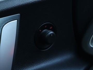 Opel Astra J Sports Tourer 1.4 Turbo ECOTEC 140KM 2012 Opel Astra 1.4 T, Klima, Klimatronic, Tempomat,ALU, zdjęcie 19