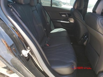 Mercedes Klasa C W206 2022 Mercedes-Benz Klasa C 2022 r., 2,0L C 300 2.0 Benzyna 255KM, zdjęcie 9