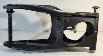 Поворотный рычаг качающейся оси 5VY-22110-01-00 5VY-22110-00-00 Yamaha YZF R1 RN12 04-06