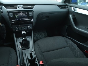 Skoda Octavia III Kombi Facelifting 1.6 TDI 115KM 2018 Skoda Octavia 1.6 TDI, Salon Polska, zdjęcie 7