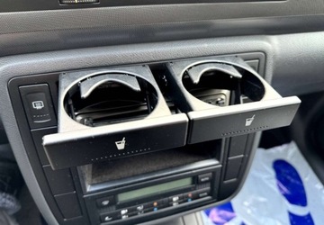 Seat Alhambra I (7MS) Minivan Facelifting 2.0 i 115KM 2005 Seat Alhambra 2.0 Benzyna 7-osobowy 6-biegow Tempomat Klimatronik 2.0, zdjęcie 25