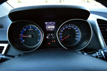 Hyundai i30 II Wagon 1.6 CRDi 110KM 2015 Hyundai i30 1,6 CRDi Ledy Duża Navi Kamera, zdjęcie 29