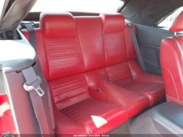 Ford Mustang V 2006 Ford Mustang GT 2006 4.6 Benzyna 300KM, zdjęcie 12