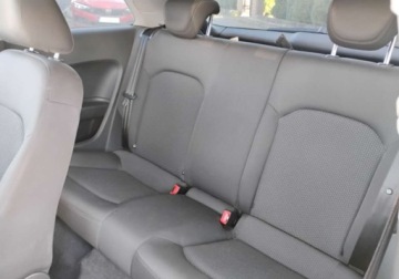 Audi A1 I Sportback 5d Facelifting 1.4 TDI ultra 90KM 2016 Audi a1 2016r, 1.4 TDI. Lekko uszkodzony prawy bok. Jezdzi. 1.4 Diesel, zdjęcie 9