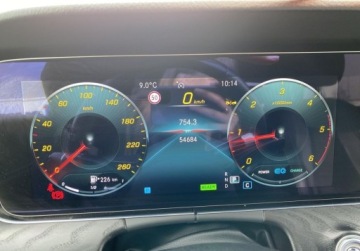 Mercedes Klasa E W214 Sedan 2.0 220d 197KM 2023 Mercedes-Benz Klasa E 220 d 4Matic 9G-TRONIC Avantgarde 2.0 Diesel 197KM, zdjęcie 24