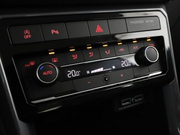 Volkswagen T-Cross 2019 Volkswagen T-Cross DSB full LED virtual cocpit, zdjęcie 27