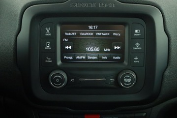 Jeep Renegade SUV 1.4 MultiAir 140KM 2017 Jeep Renegade 1.4 MultiAir, Salon Polska, zdjęcie 9