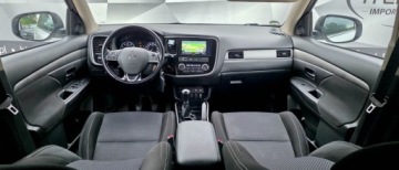 Mitsubishi Outlander III SUV Facelifting 2015 2.0 MIVEC 150KM 2016 Mitsubishi Outlander 2.0 150 KM Navi Kamera bezwypadkowy serwisowany Gwara, zdjęcie 7