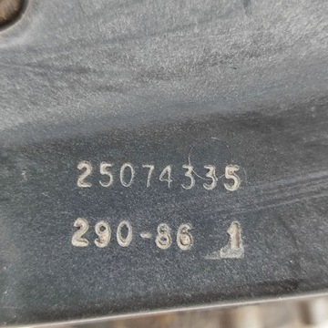 CHEVROLET CORVETTE 1985 JINÉ VYBAVENÍ ELEKTRICKÉ