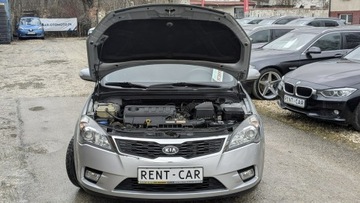 Kia Ceed I Hatchback 5d Facelifting 1.6 CRDi WGT 90KM 2010 Kia Cee'd 1.6D OPŁACONY Bezwypadkowy Klimatronik, zdjęcie 31