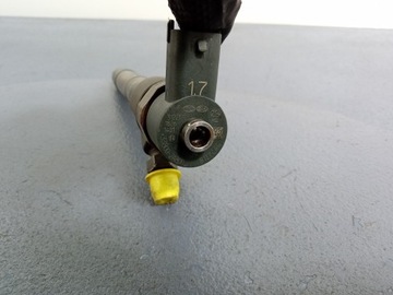 HYUNDAI I40 1.7 CRDI VSTŘIKOVACÍ TRYSKA 33800-2A800